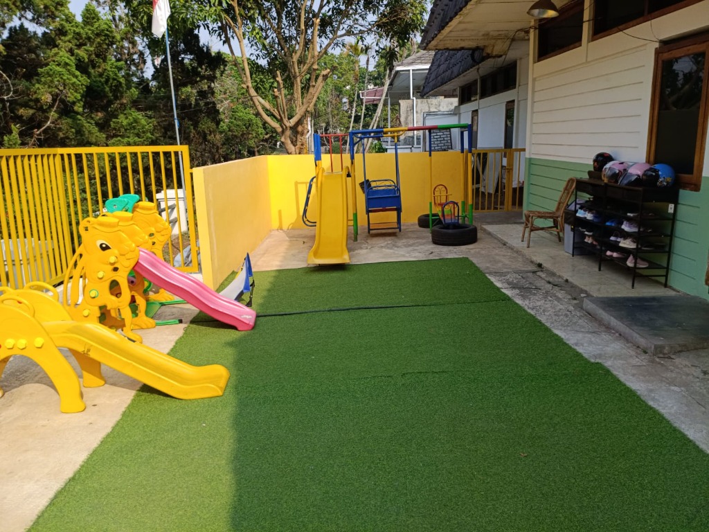 Area Bermain Outdoor Preschool TSLS